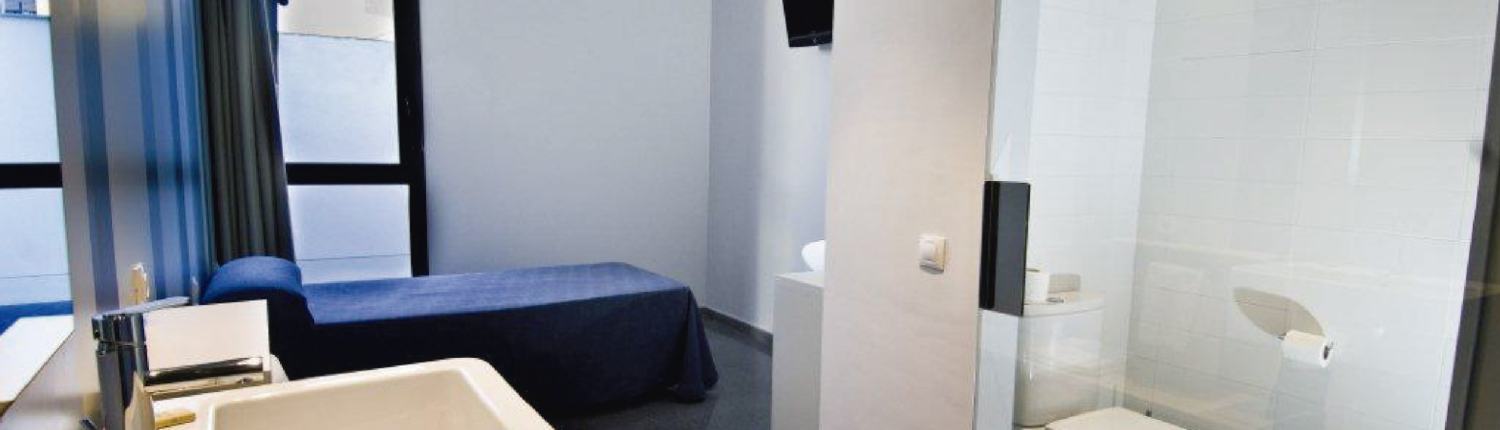 hostal-gastronomic-la-creu-habitacions-hotel-01